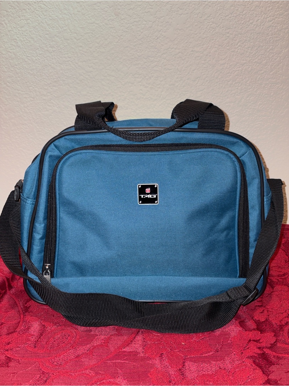 TAG Legacy Travel Tote